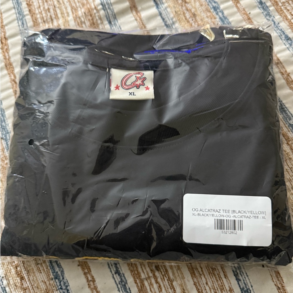 Corteiz Honey black OG Alcatraz Tee